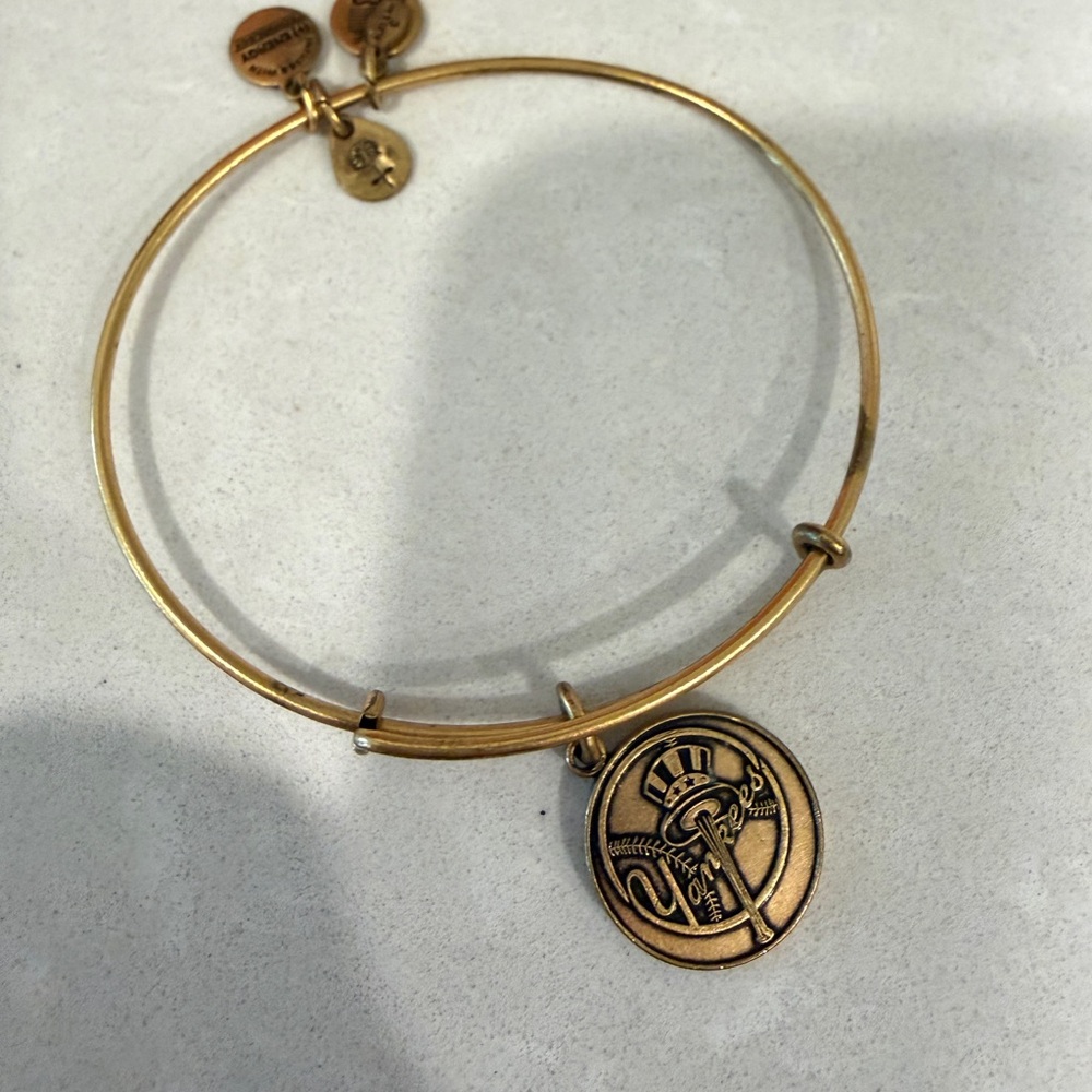 New York Yankees MLB Alex and Ani Bracelet